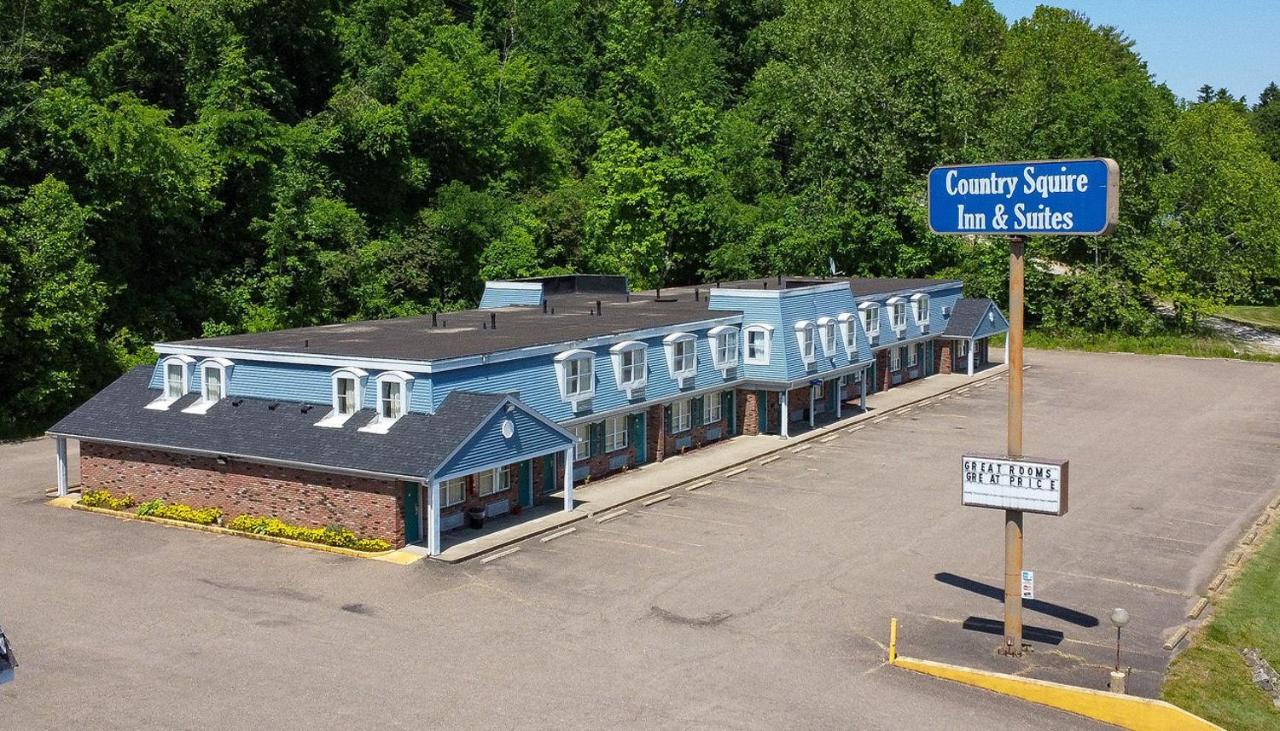 Country Squire Inn And Suites Coshocton エクステリア 写真