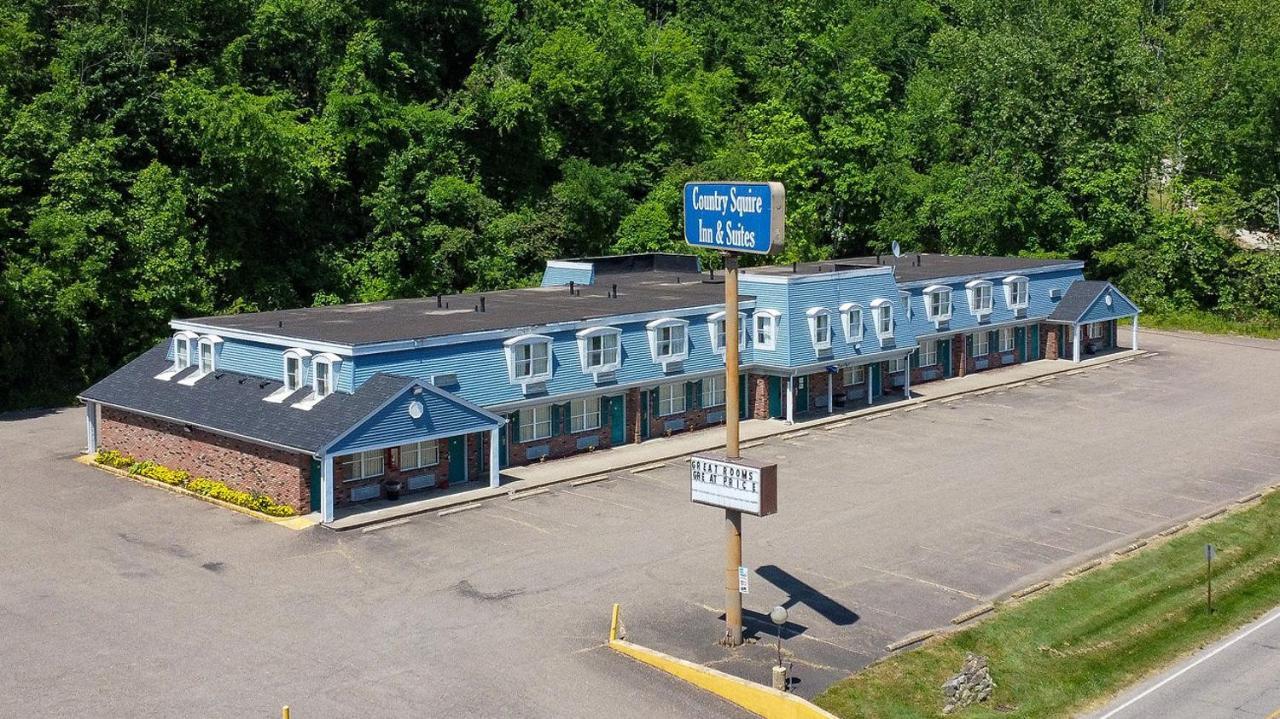 Country Squire Inn And Suites Coshocton エクステリア 写真
